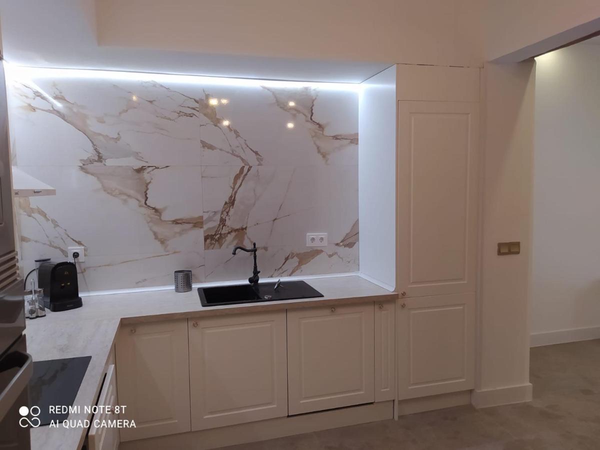 Loft4 Luxury Vacation Deluxe Plaza Mayor Madri Exterior foto